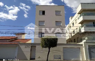 Apartamento com 2 quartos à venda no Santa Mônica, Uberlândia 