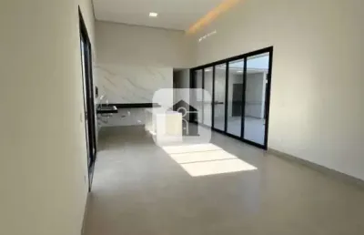 Casa em condomínio fechado com 3 quartos à venda no Grand Ville, Uberlândia 