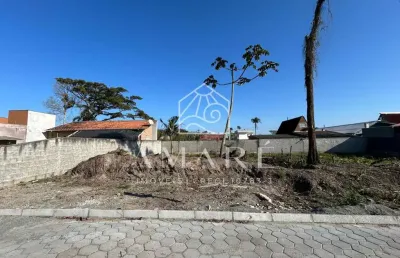 Terreno à venda na praia do ervino, são francisco do sul  por r$ 140.000