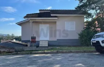 Casa com 3 quartos à venda no Monte Castelo, Criciúma 