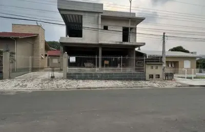 Casa com 3 quartos à venda no Jardim Elizabete, Içara 