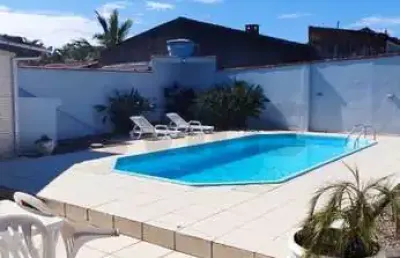 Casa de alvenaria com piscina no bairro jardim angélica
