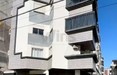 Apartamento semi mobiliado e espaçoso no pio correa - criciúma