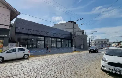 Loja/sala para aluguel/locação no bairro centro de indaial/sc