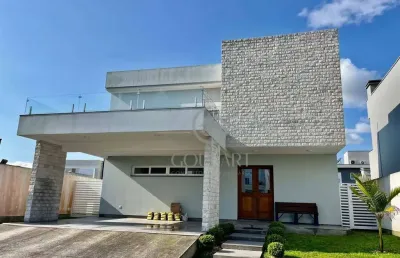 Casa em condomínio fechado com 2 quartos à venda na Avenida Adolfo Fetter, Laranjal, Pelotas