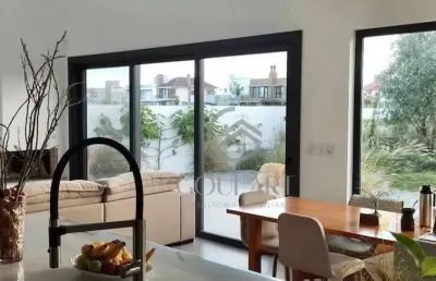 Casa em condomínio fechado com 2 quartos à venda na avenida adolfo fetter, laranjal, pelotas, 194 m2 por r$ 1.450.000