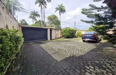 Imóvel para venda possui 520 metros quadrados com 3 quartos em pici - fortaleza - ce