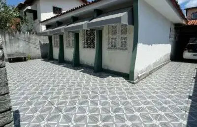 Imóvel para venda possui 180 metros quadrados com 4 quartos em montese - fortaleza - ce