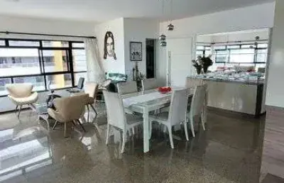 Apartamento para venda possui 200 metros quadrados com 3 quartos em meireles - fortaleza - ce