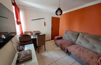 Agua limpa, condominio recanto do bosque 3, apartamento 2 quartos com 48 m²