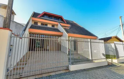 Casa com 3 quartos à venda na rua hellen keller, 418, capão raso, curitiba, 275 m2 por r$ 1.390.000