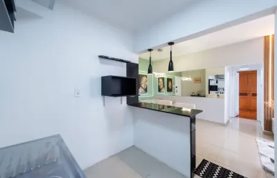 Apartamento de 2 dormitórios. bairro boqueirão.santos sp. santos sp