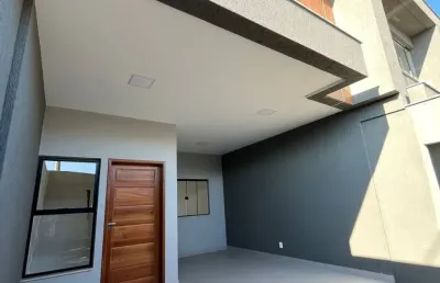Linda casa duplex 3 qtos/suíte 132m² em planície da serra