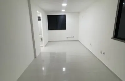Sala comercial com 1 sala para alugar na Rua dos Maçons, 121, Pituba, Salvador
