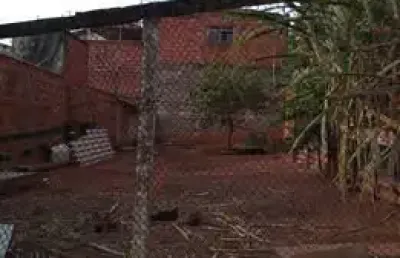Vende-se terreno   bairro prof. antônio da silva penteado  marília-sp