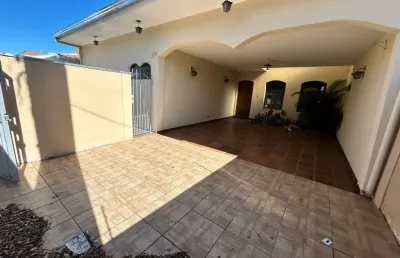 Residência para locação  bairro jardim parati em  marília-sp!