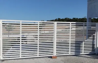 Terreno em condomínio fechado à venda na Avenida Raimundo de Farias, 3410, Centro, Itaboraí