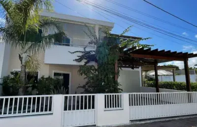 Casa com 4 quartos à venda na rua buraquinho, buraquinho, lauro de freitas por r$ 990.000