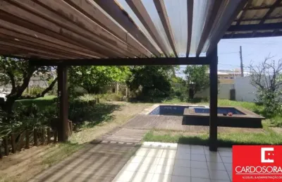 Casa com 4 quartos à venda na rua praia de guarujá, vilas do atlantico, lauro de freitas por r$ 1.100.000