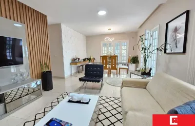 Casa com 4 quartos à venda na rua são matheus, vila praiana, lauro de freitas por r$ 690.000