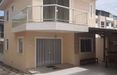 Casa com 4 quartos à venda na rua walter da silva maia, ipitanga, lauro de freitas por r$ 750.000