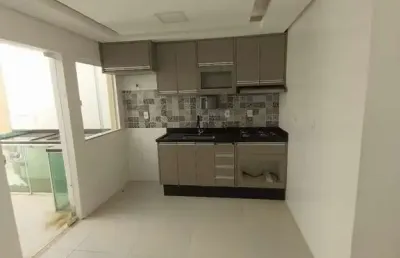 Casa com 2 quartos à venda na rua iraci galvão, ipitanga, lauro de freitas por r$ 450.000