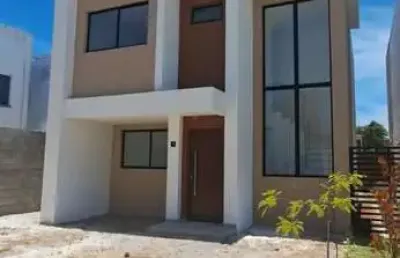 Casa com 3 quartos à venda na rua buraquinho, buraquinho, lauro de freitas por r$ 890.000