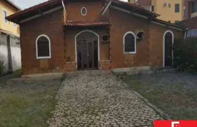 Casa com 2 quartos à venda na rua juracy magalhães, 1, pitangueiras, lauro de freitas por r$ 1.480.000