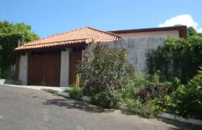 Casa com 4 quartos à venda na estrada do coco, 1, estrada do coco, lauro de freitas, 550 m2 por r$ 2.100.000