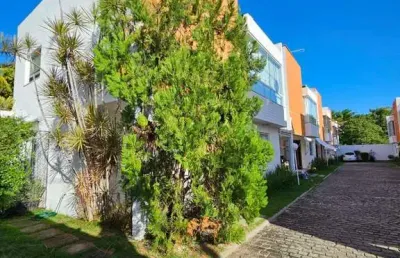 Casa com 4 quartos à venda na rua vinícius de moraes, buraquinho, lauro de freitas por r$ 780.000
