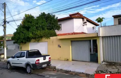 Casa com 4 quartos à venda na avenida amarílio thiago dos santos, ipitanga, lauro de freitas por r$ 650.000