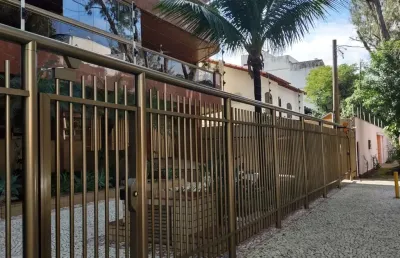 Linda cobertura liner de 200 metros quadrados com picina churrasqueira com 3 vagas de garagem prédio com piscina e academia