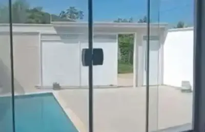 Casa à venda na rua vinte e cinco de agosto, vila santa alice, duque de caxias - rj