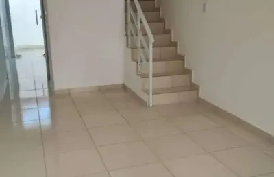 Casa à venda na avenida abílio augusto távora, valverde, nova iguaçu - rj