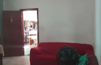 Casa à venda na praça vereador josé barreto, parque xerém, duque de caxias - rj