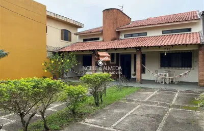 Casa à venda na rua lina maria pasquali iannelli, mirim, praia grande - sp