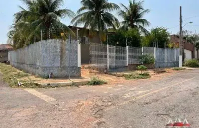 Casa com 4 quartos à venda na Rua Beverly Hills, Jardim Califórnia, Cuiabá