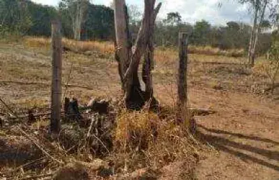 Terreno à venda na Rua Nove, Nova Esperança, Cuiabá