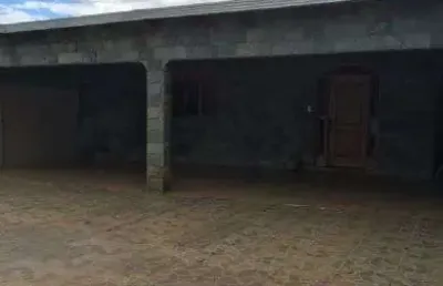 Venda casa no cristo rei em frente ao pronto socorro