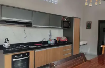 Vendo casa, 2 quartos/suíte, jardim dos estados por r$600.000.00