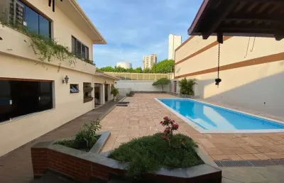 Sobrado centro região nobre de cuiaba ideal para clinicas