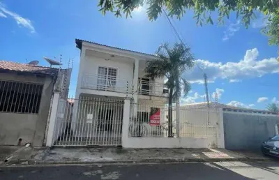 Casa com 3 quartos à venda na Rua das Begônias, Jardim Imperial, Várzea Grande