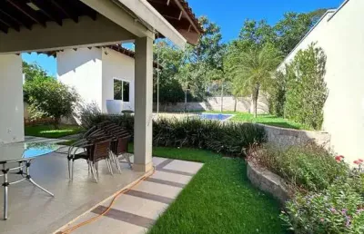 Luxuoso sobrado no condomínio belvedere 1 - placa solar, piscina e 4 suítes