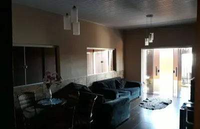 Casa com 4 quartos à venda na Avenida Joinvile, CPA I, Cuiabá
