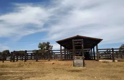 Fazenda à venda na Zona Rural, Nobres 