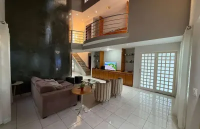 Casa com 5 quartos à venda na Rua O, Jardim Califórnia, Cuiabá