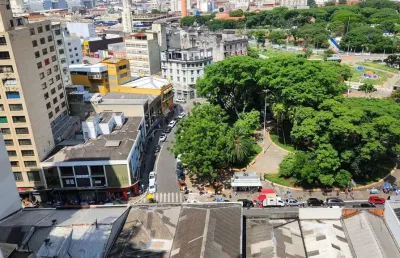 Sala comercial ao lado metrô centro 25 de março localização