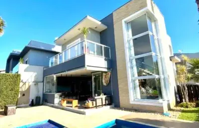Imperdível casa no veredas em mogi das cruzes-sp: 3 quartos, 3 suítes, 2 salas, 5 banheiros, 4 vagas, 280m².