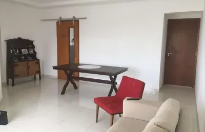 Quem quer conforto e espaço, não pode deixar de visitar este apartamento com 115 m², 3 dormitório, sendo 1 suite. varandas e amplo espaço gourmet.