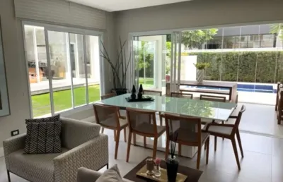 Casa para venda no condomínio residencial veredas em mogi das cruzes, são 3 suítes, salas, áres gourmet com churrasqueira e piscina e